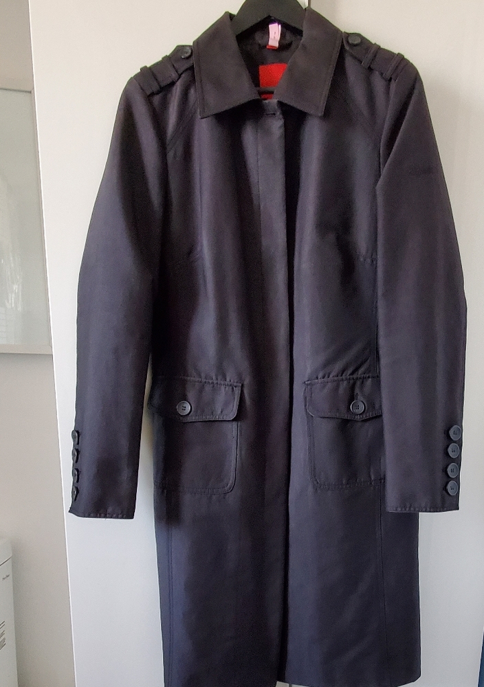 Esprit trench coat M/L